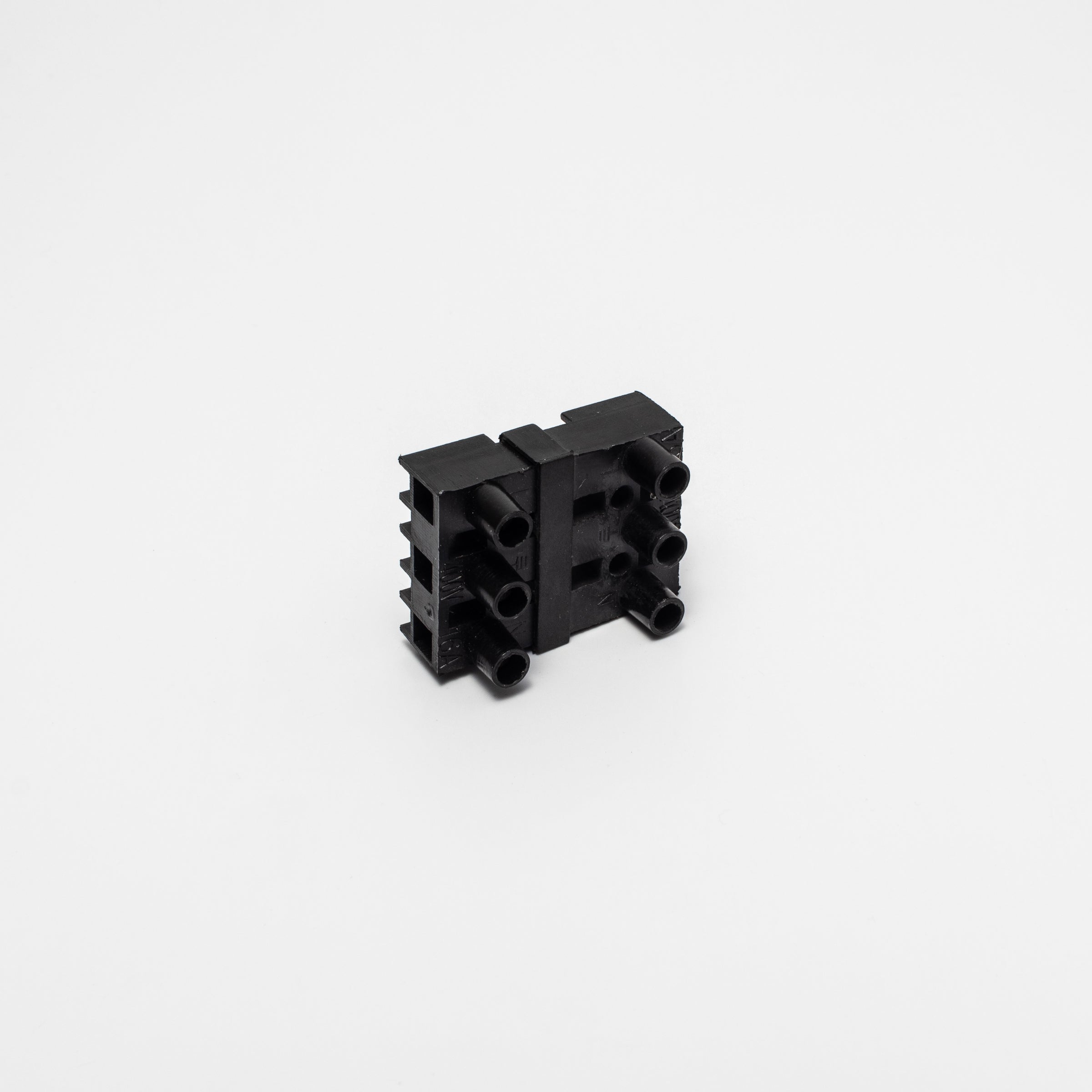 Electrical Strip Connector 30A | Sunbed Spares | Order Online – Suntan ...