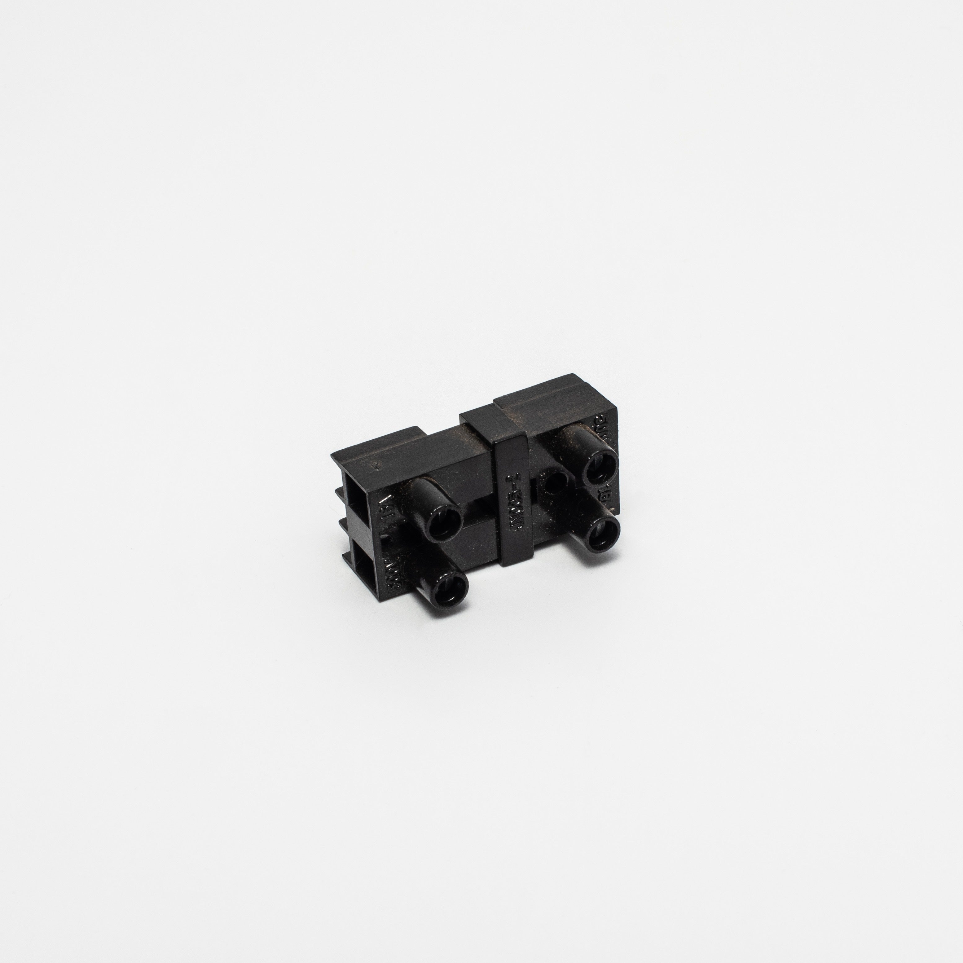 Electrical Strip Connector 30A | Sunbed Spares | Order Online – Suntan ...